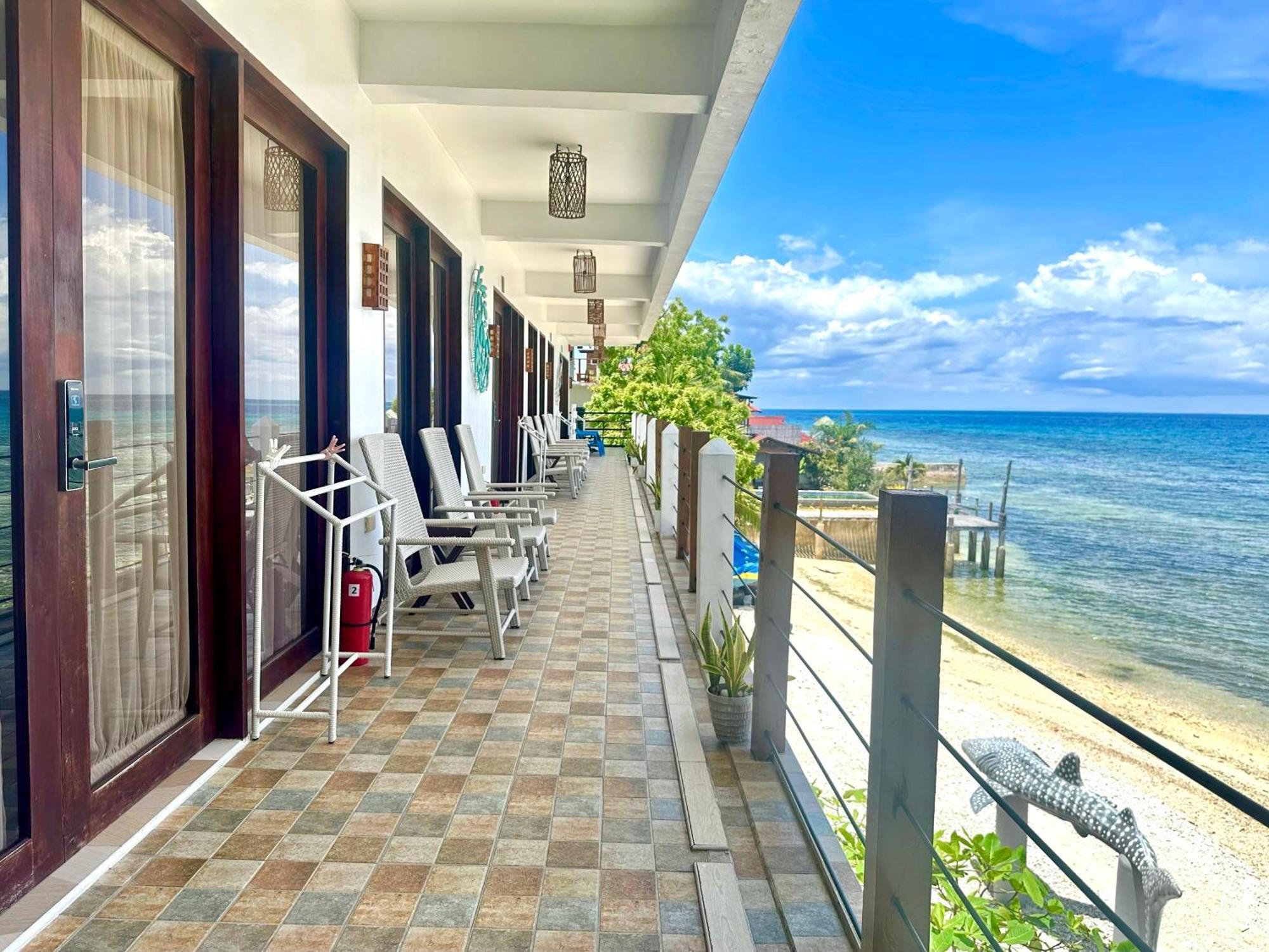 Oslob Whale Shark Resort Esterno foto